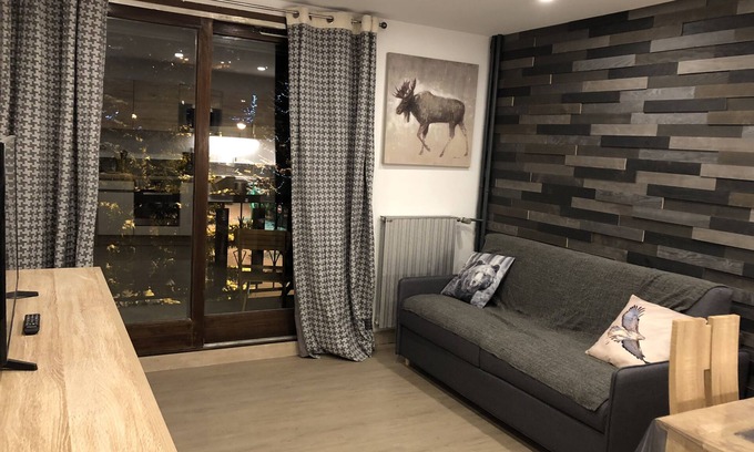 Les Deux Alpes Apartment | Lauvitel J2 at the foot of the slopes and lifts