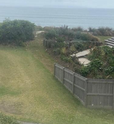 Waihi Beach House | Laze on Loop - Waihi Beach Holiday Home