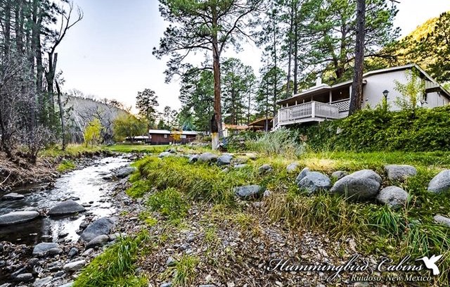 Ruidoso Cabin | Lazy River Hideaway: 'Let the river motivate you' With hot tub.