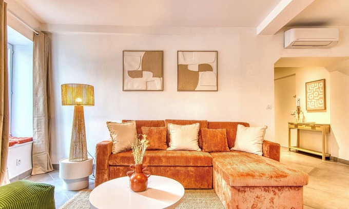 Brignais Apartment | Le Bohème - Climatisé - Superbe T2 centre village