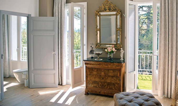 Villemoustaussou Bed & Breakfast | Le Château de La Seigne