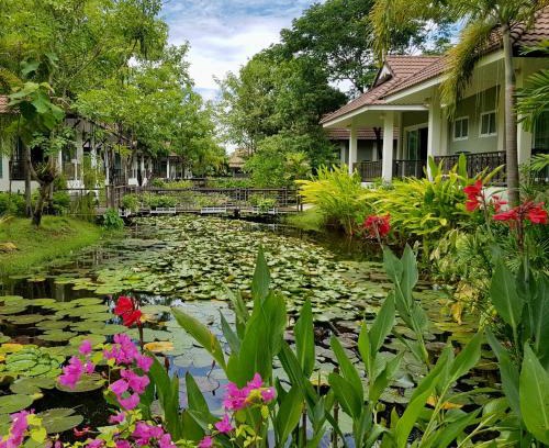 Mueang Kao Hotel | Le Charme Sukhothai Historical Park
