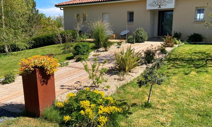 Couloume-Mondebat Bed & Breakfast | LE CLOS DE BAJARDAN