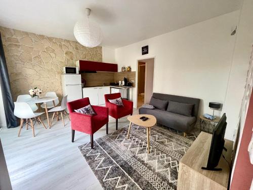 Limoges Apartment | Le Clos des Baleines RDC avec jardin et 1 place de parking privée dans un garage