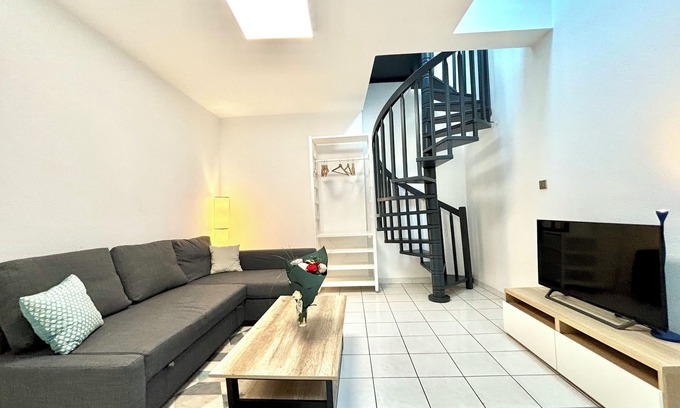 Nancy City Centre Apartment | Le Duplex des Dominicains - Hyper Centre - Proche Place Stanislas - 44m2