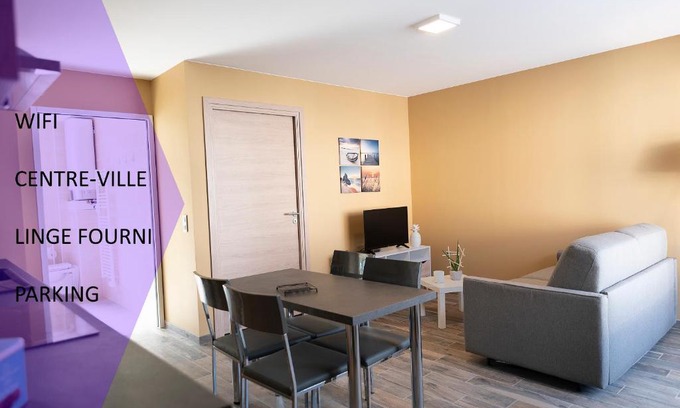 La Roche-sur-Yon Apartment | Le Fabre 2 - Agréable T2 - proche hypercentre et hôpital - Wifi - Parking