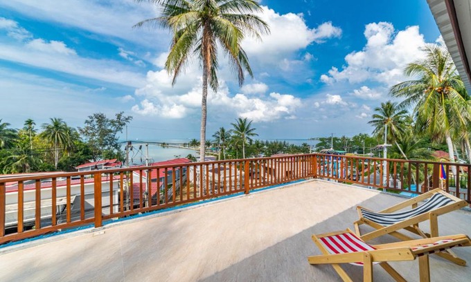 Wok Tum Hotel | Le Grand Bleu Hotel