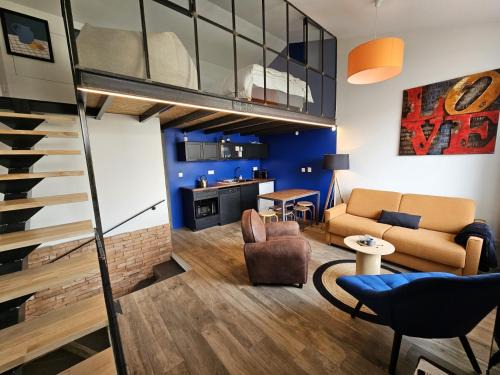 Genas Apartment | Le Loft de Genas - la Bastide, le Chalet, le Loft, le Mas, la Paillote