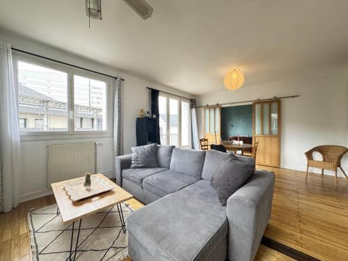 Reze Apartment | Le Morandeau - 2 Chambres, Parking, Wifi, Central