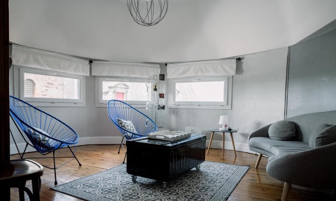 Rodez Apartment | Le Numero 5 de la Chapelle royale. Hyper centre.