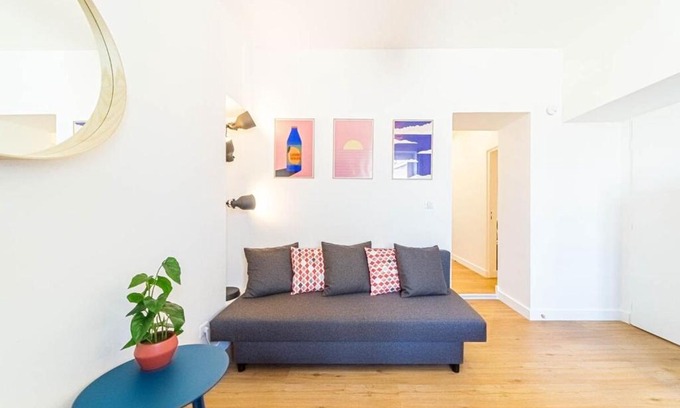 Sainte-Foy-les-Lyon Apartment | Le Pablo charming 6 pers Sainte-Foy-lès-Lyon