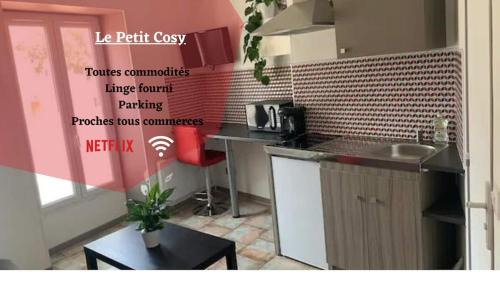 Centre Ville Apartment | Le Petit Cosy Centre ville - WIFI - Parking (idéal couple, voyages d'affaire étudiant)