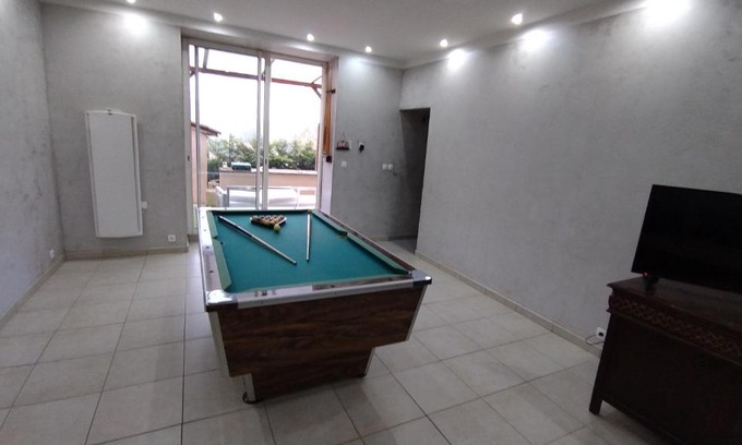 Bourg-de-Thizy House | Le petit paradis