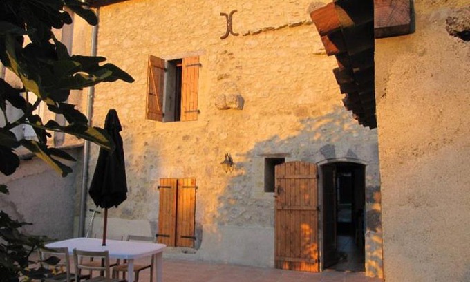 Gueyze House | Le Petite Grange Gite