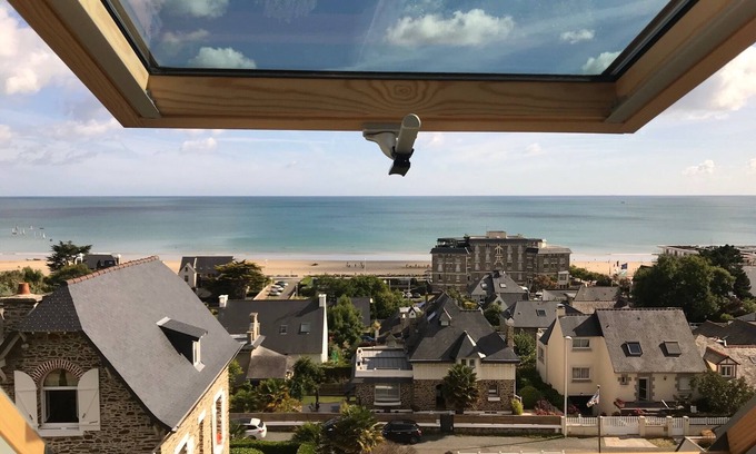 Plerin Apartment | LE Rosarien, vue Plage des Rosaires