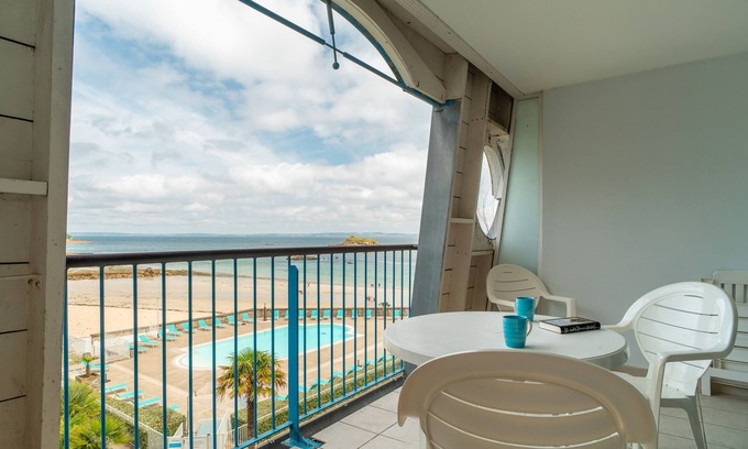 Treboul Apartment | Le Tamm Bara - Appt avec piscine partagée