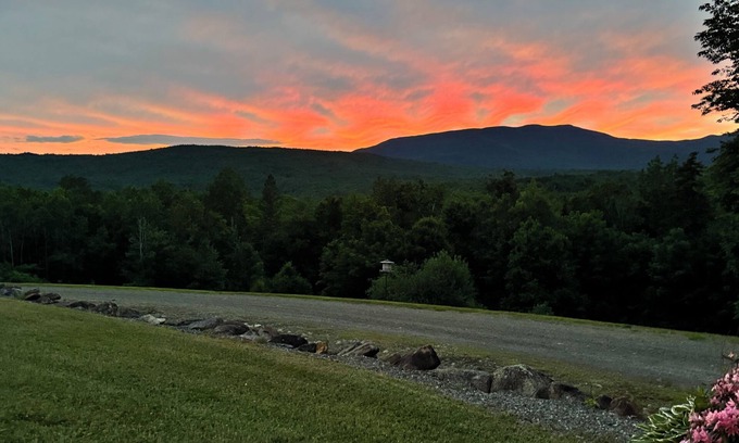 Phillips House | Leaf peeper heaven,utv atv access,2 ski mountains