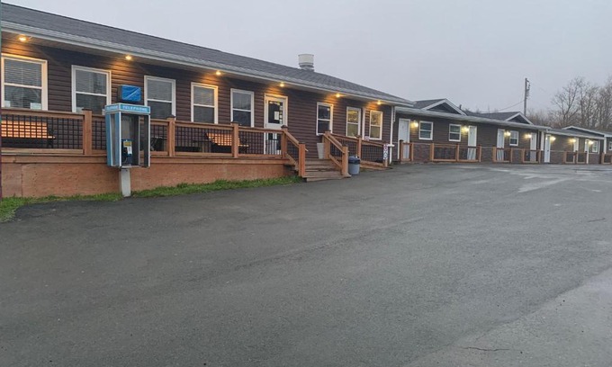 Heart's Content Hotel | Legges Motel & Restaurant