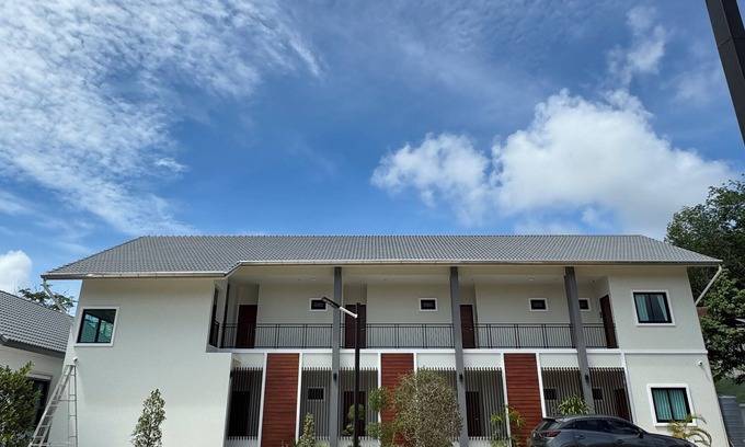 Si Sunthon Apartment | LELA HOME