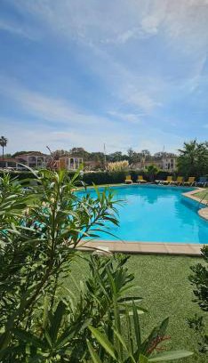 Port Cogolin Apartment | Lemon house location with view