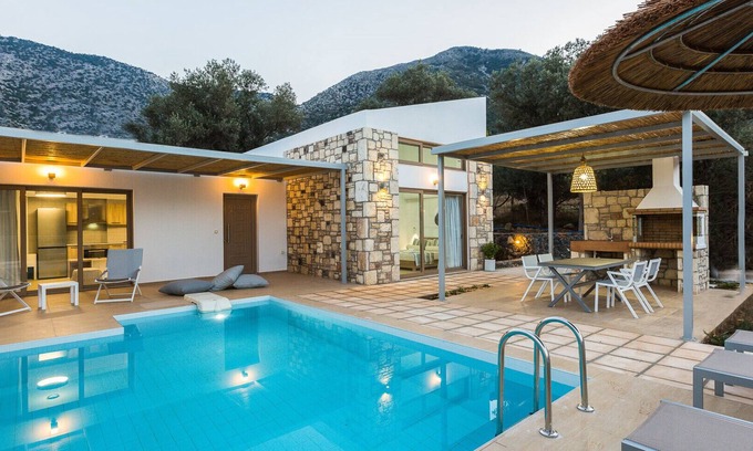 Vlichada Villa | Lemoni Villa, Cozy and Elegant Retreat,Bali, Crete