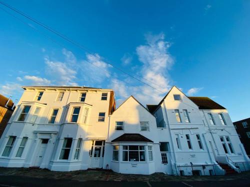 Folkestone Hotel | Lennard House