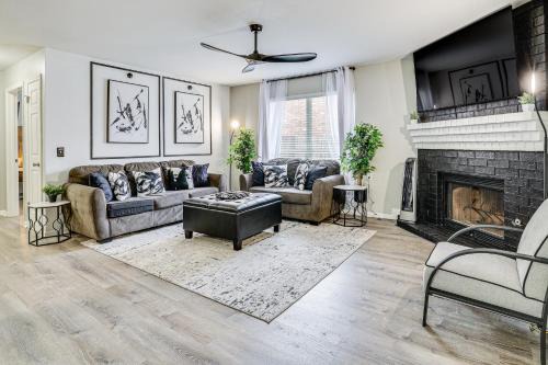 Leon Valley House | Leon Valley Home Near SeaWorld and Aquarium!