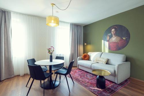 Sankt Leonhard Apartment | LeonArt Living 44
