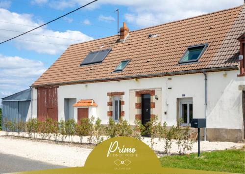 Sandillon House | Les Allots - Grande Maison Familiale - 5 chambres - 8 lits - à 15mn d Orléans et 20 mn de la Ferté St Aubin et de Châteauneuf sur Loire