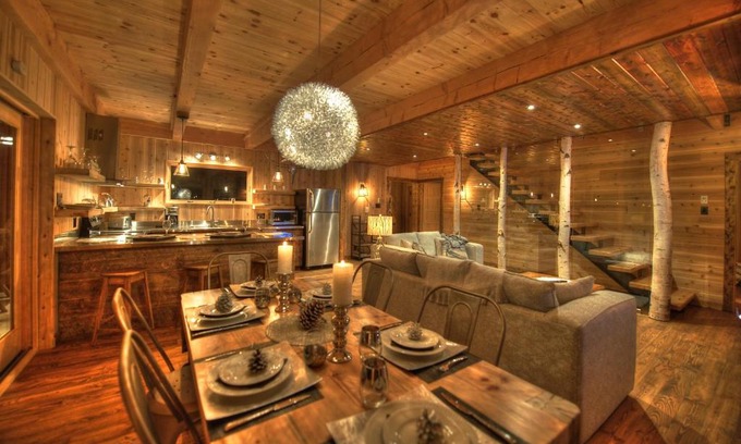 La Malbaie Ski Chalet | Les Bouleaux - Les Chalets Spa Canada