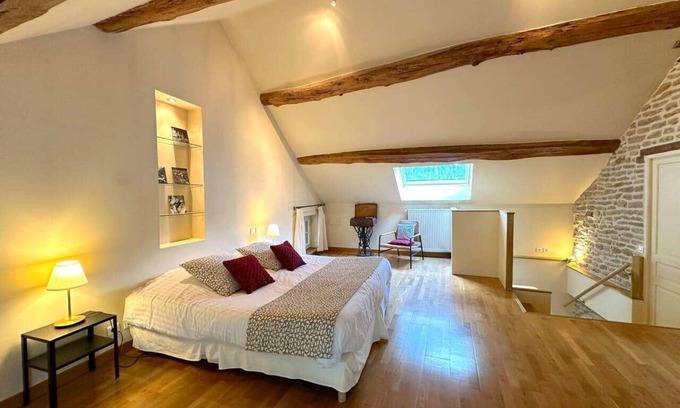 Montoillot House | Les Fleurières