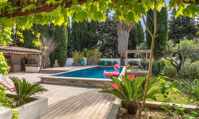 La Crau House | Les Pivoines by Interhome