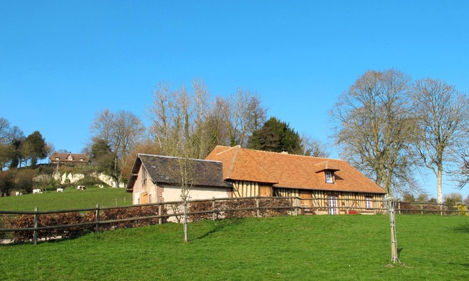 Courtonne-la-Meurdrac House | Les Prés Rousselins by Interhome