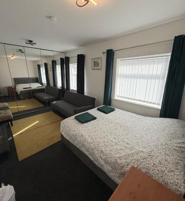 Liverpool House | Liberty Guest House