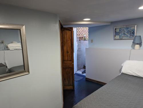 Central City Apartment | Liberty Park mini-studio