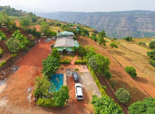 Mahabaleshwar Villa | Lifeline Villas - Marvel Valley View 5Bhk With Private Pool,Surrounded by strawberry farms