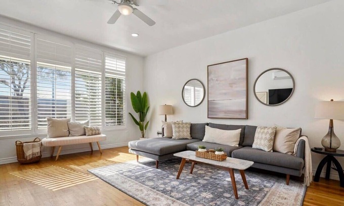 Hillcrest House | Light & Bright 1BR, 2 mins to Zoo!