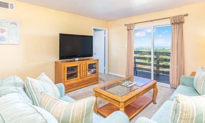 Tybee Island Condo | Lighthouse Point 11C | Top Floor, Amazing Views!