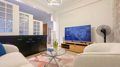 Pasalimani Apartment | LiI的公寓离海1分钟 Ps5 macPC sony电视 舒适大床记忆床垫 游戏影视休闲公寓 酒店用品