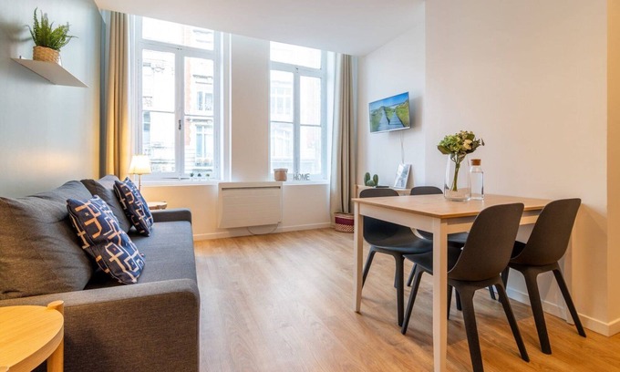 Lille Centre Ville Apartment | Lille Centre - Nice ap. 4pers