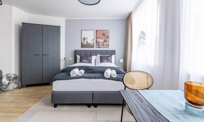 Klagenfurt am Woerthersee Apartment | limehome Klagenfurt | Suite XL + sofa bed