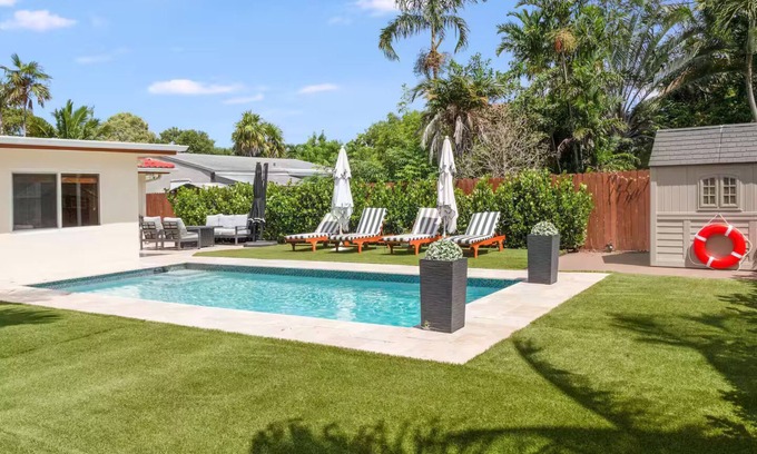 Downtown Fort Lauderdale House | Little House By the River