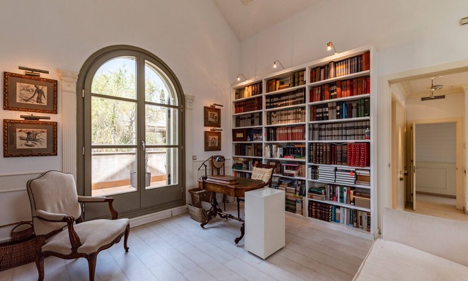 Sant Just Desvern House | Little oasis in Barcelona City with pool, AC, gardens, and much more!