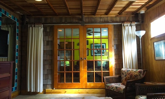 Nags Head Apartment | Live like a local in the heart of Nags Head! No cleaning fee/2:00 pm check-in!