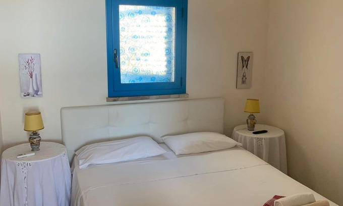 Marettimo Apartment | LIVE MARETTIMO WITH SEA VIEW VERANDA