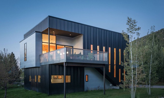 Jackson House | Live the Life of a Jackson Local