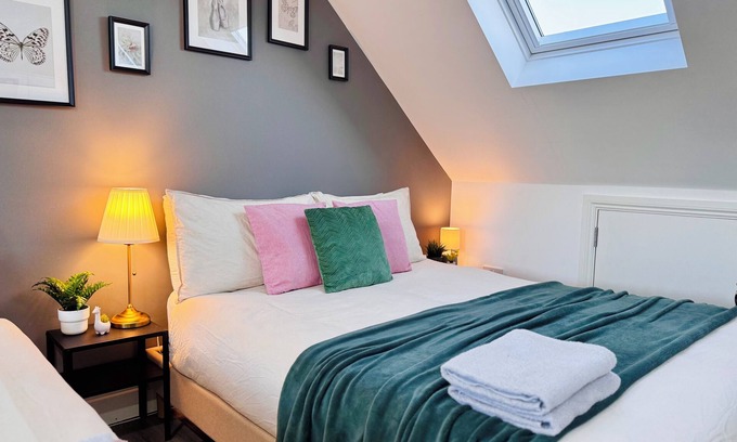 Tokyngton Apartment | Lively Studio Loft 30min to Central London