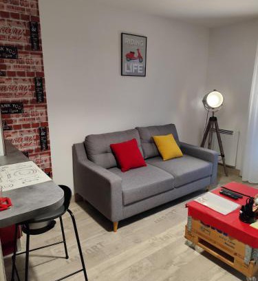 Montreuil-Bellay Apartment | Loc126