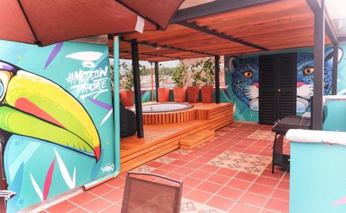 Guayabal Apartment | Local Gem wtih terrace, Near Provenza