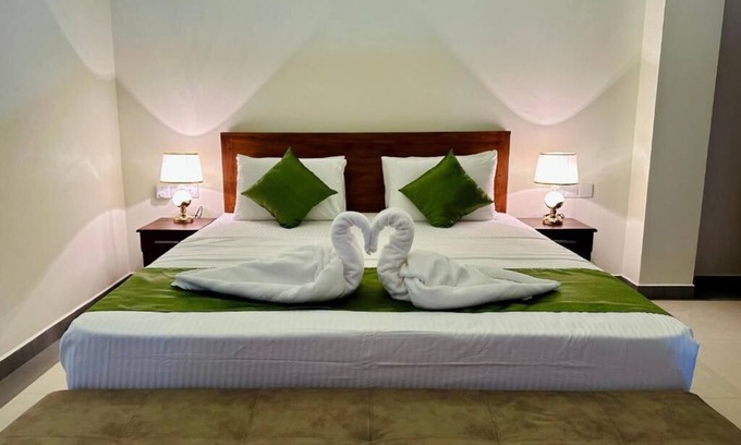 Galle Hotel | Located in Galle, 2.5 km from Beach, Fortwill City Hotel provide accommodation